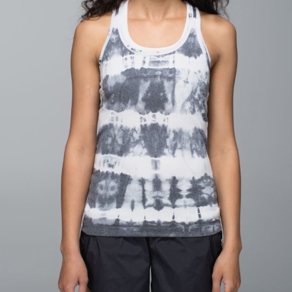 Lululemon Swiftly Racerback Tie Dye Tank Sz 4 EUC